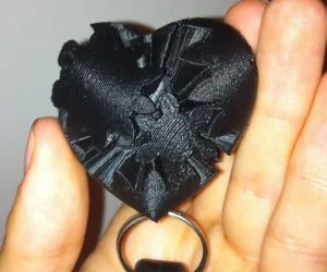 Working Micro Gear Heart Keychain 3D Models