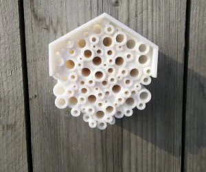 Bee Hotel 3D Models