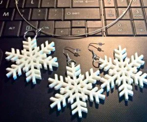 Snowflake Pendant And Earrings 3D Models