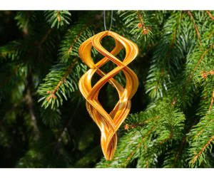 Elegant Doublespiral Christmas Ornament 3D Models