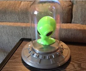 Alien In Display Ship 3D Models