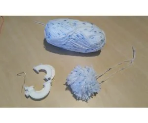 Set À Pompon Facile. Easy Pompon Kit 3D Models