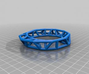Mobeus Tri Strut Open Frame Ringbracelet Thing 3D Models